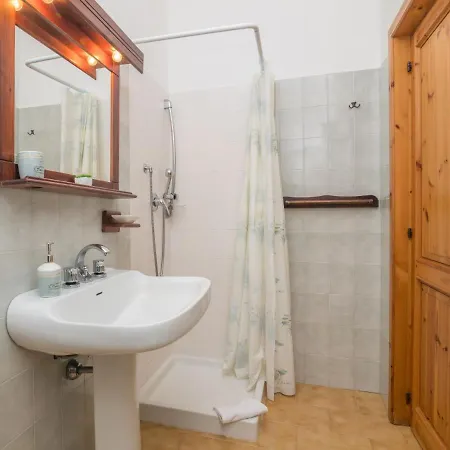 Pietra By Interhome Pittulongu